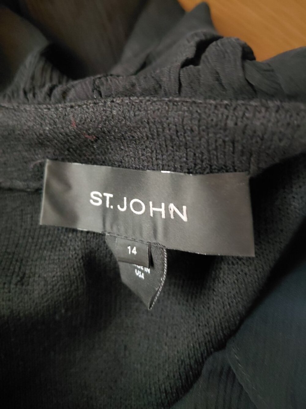St. John Black Ruffle Santana Knit Jacket Cardigan Size 14 Luxury Classic Career - Picture 5 of 8